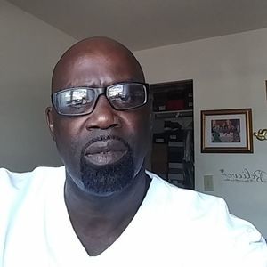 Meet your Posher, Bruce